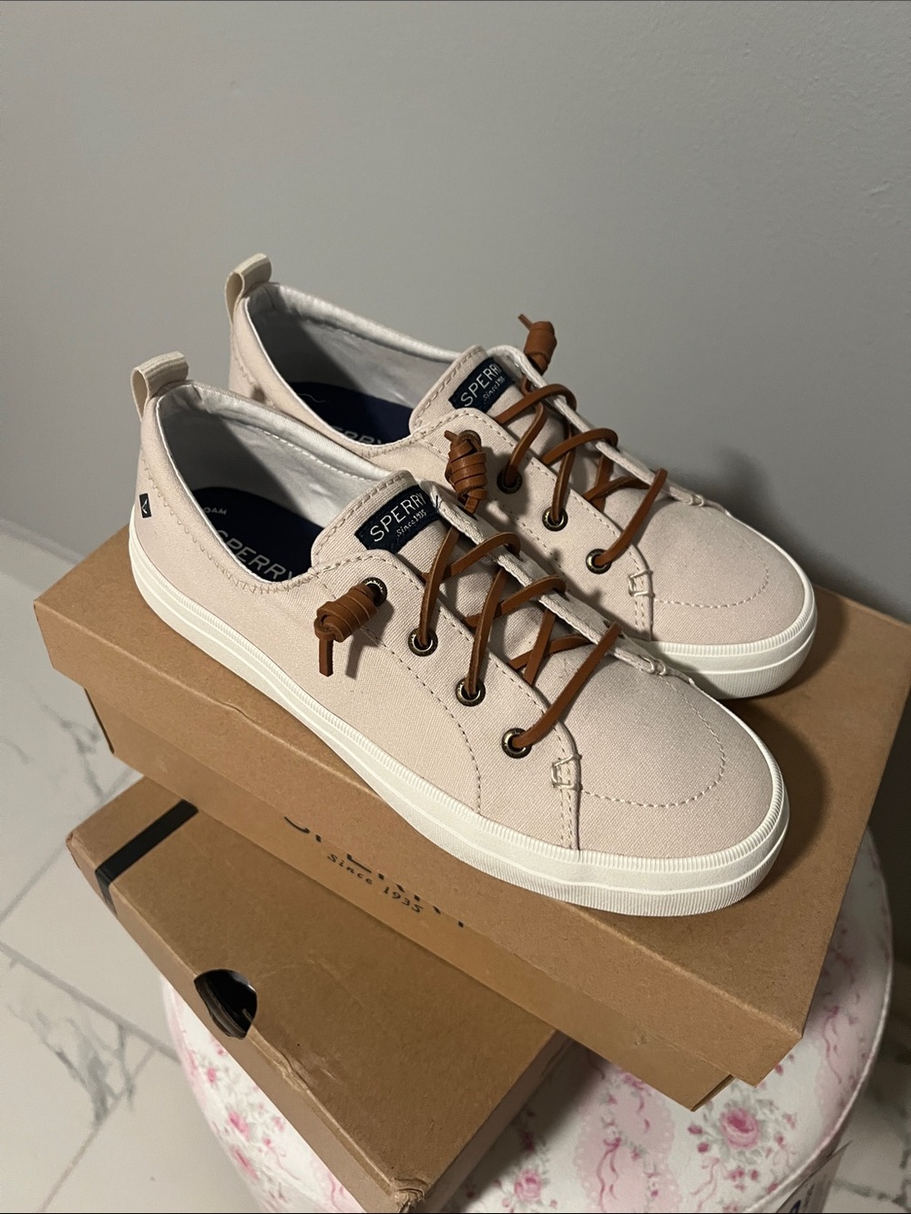 Sperry Light Cream Canvas Low-Top Sneakers with Brown Laces